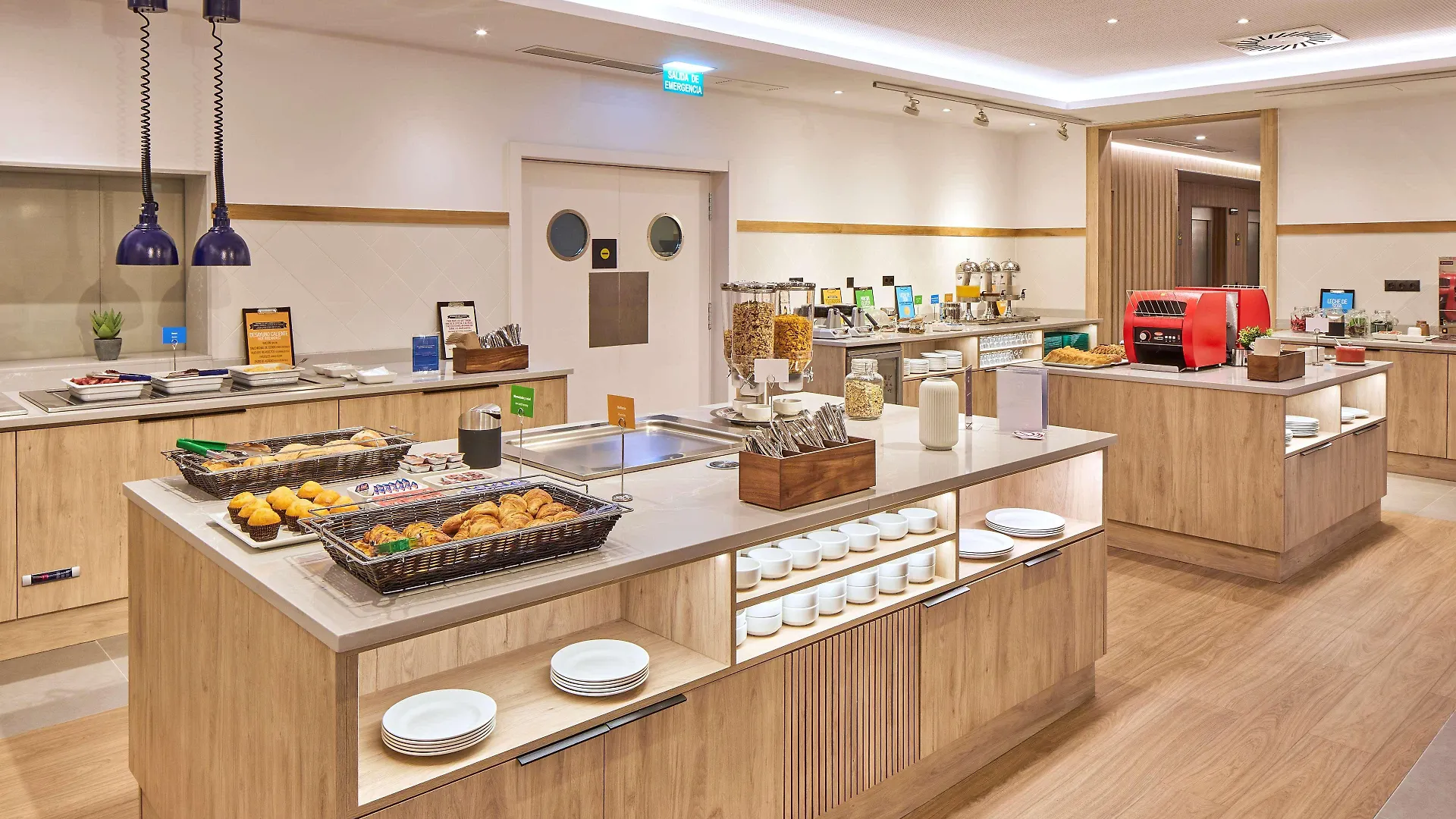 Hampton By Hilton Barcelona Fira Gran Via Hotel L'Hospitalet de Llobregat