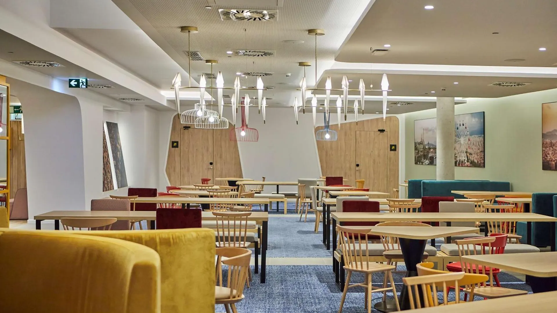 Hampton By Hilton Barcelona Fira Gran Via Hotel L'Hospitalet de Llobregat 3*,  Spain