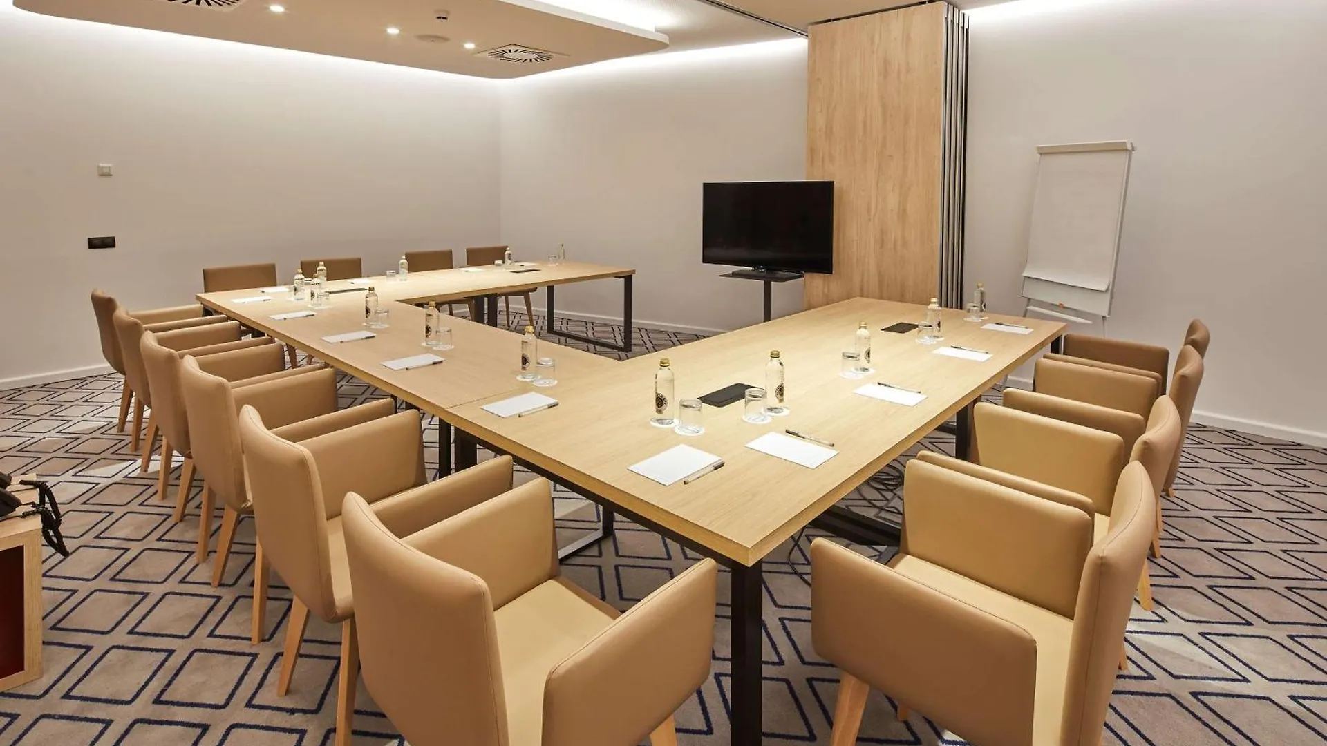 Hampton By Hilton Barcelona Fira Gran Via Hotel L'Hospitalet de Llobregat 3*,  Spain